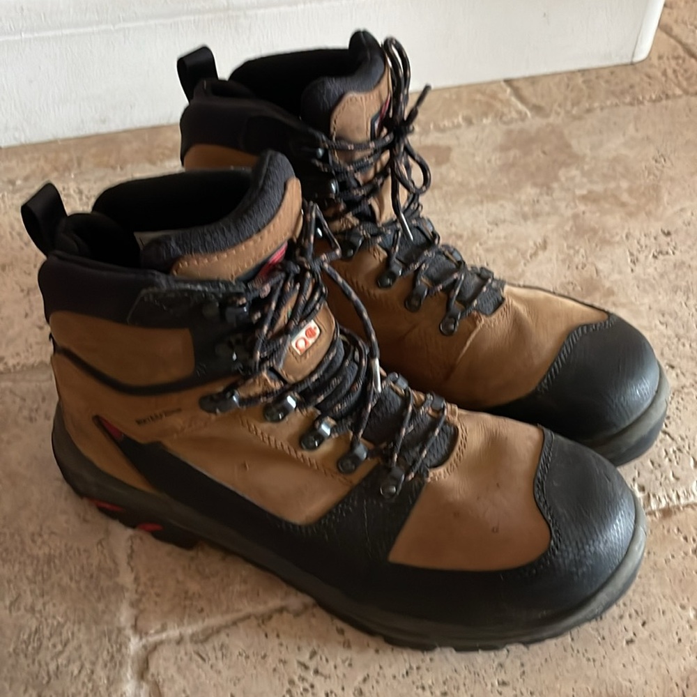 Redwing steel toe boots size 12